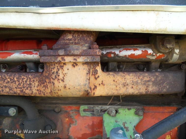 image for item K8088 1969 International 756 tractor