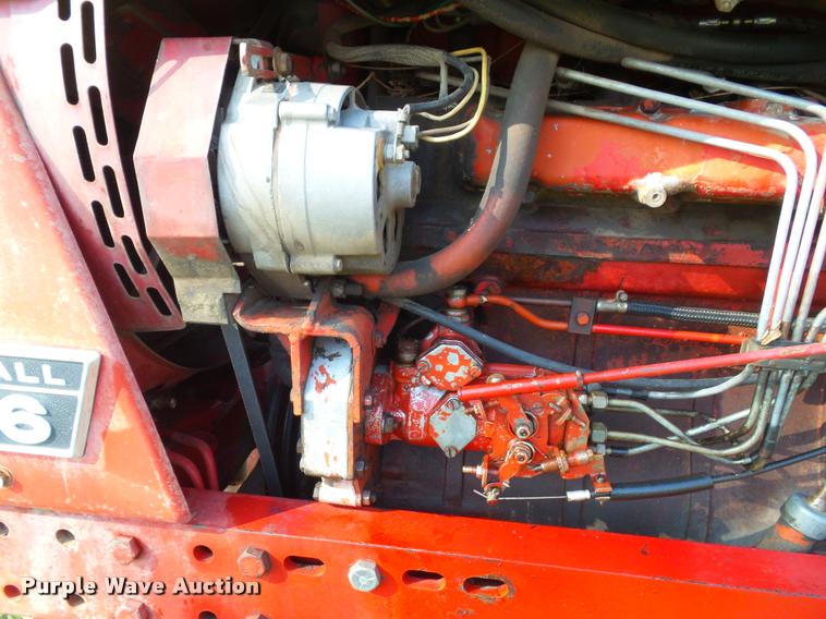 image for item K8088 1969 International 756 tractor