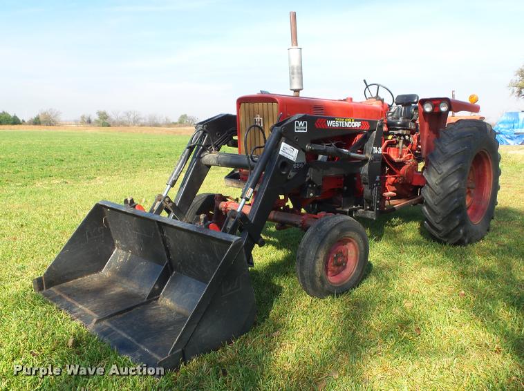 image for item K8090 1966 Farmall 656 tractor