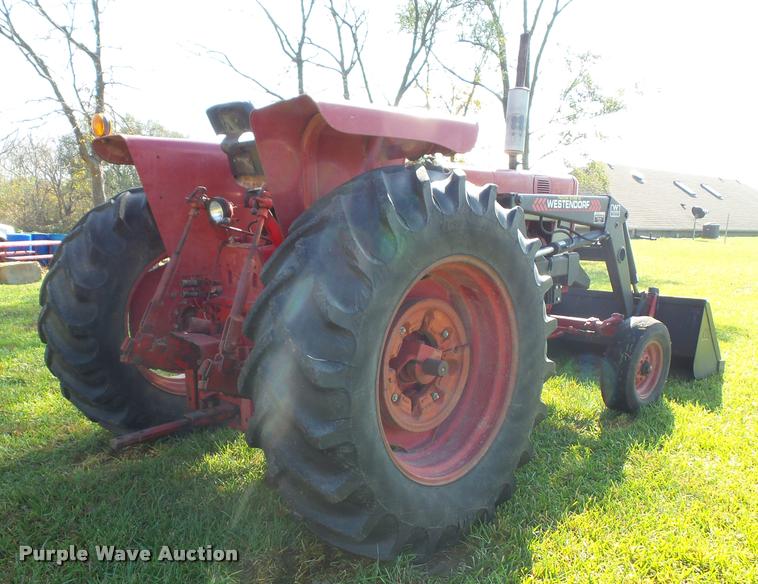 image for item K8090 1966 Farmall 656 tractor