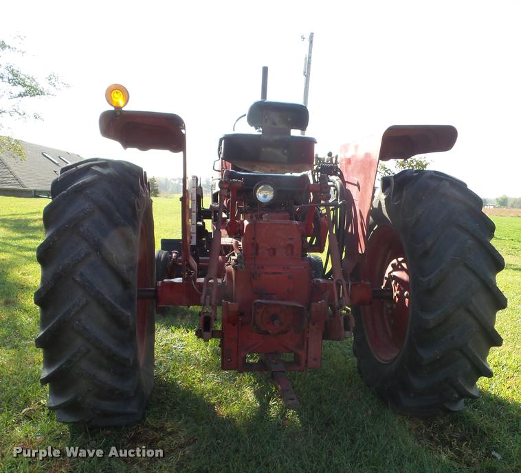 image for item K8090 1966 Farmall 656 tractor