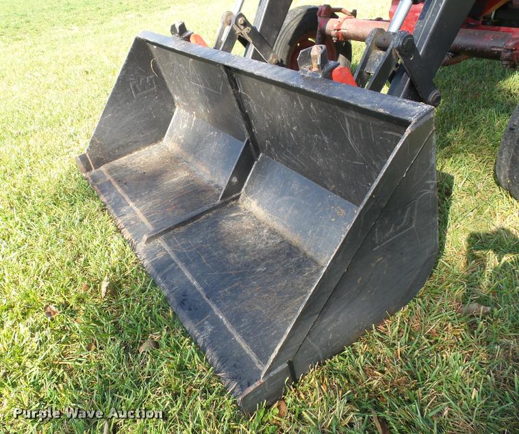 image for item K8090 1966 Farmall 656 tractor