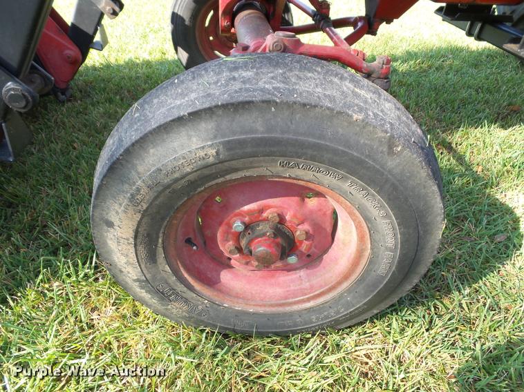 image for item K8090 1966 Farmall 656 tractor