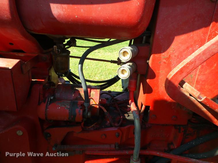 image for item K8090 1966 Farmall 656 tractor