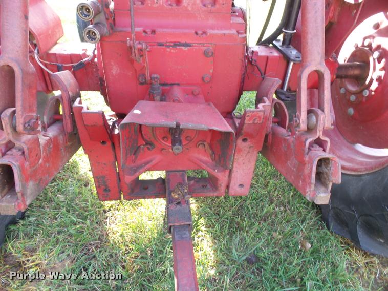 image for item K8090 1966 Farmall 656 tractor