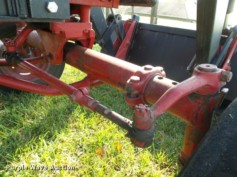 image for item K8090 1966 Farmall 656 tractor