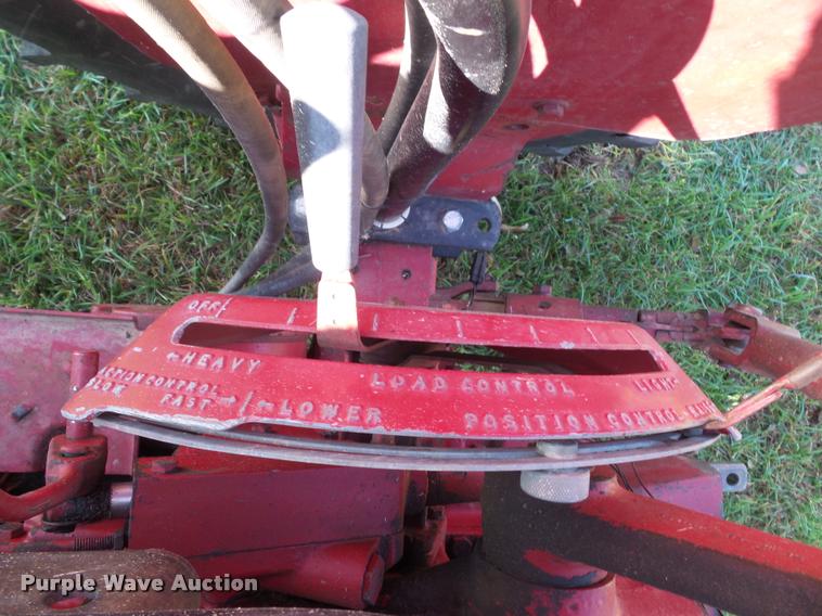 image for item K8090 1966 Farmall 656 tractor