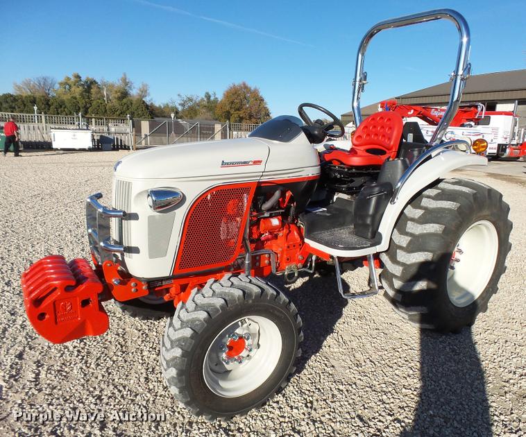 image for item L3289 2010 New Holland Boomer 8N MFWA tractor