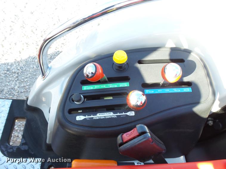 image for item L3289 2010 New Holland Boomer 8N MFWA tractor