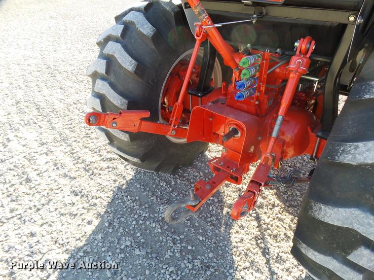 image for item L3289 2010 New Holland Boomer 8N MFWA tractor