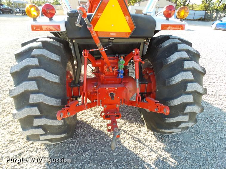 image for item L3289 2010 New Holland Boomer 8N MFWA tractor