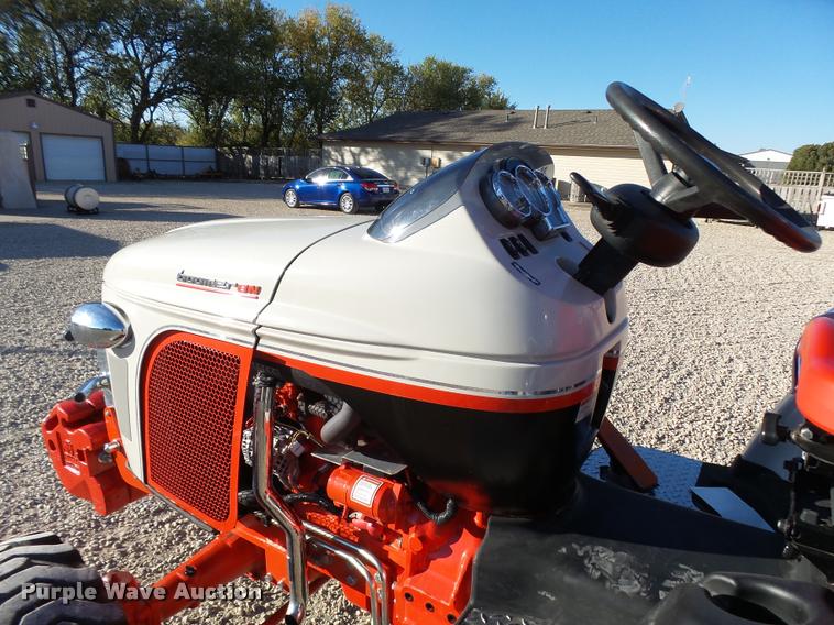 image for item L3289 2010 New Holland Boomer 8N MFWA tractor