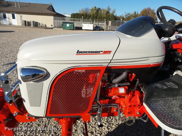 image for item L3289 2010 New Holland Boomer 8N MFWA tractor