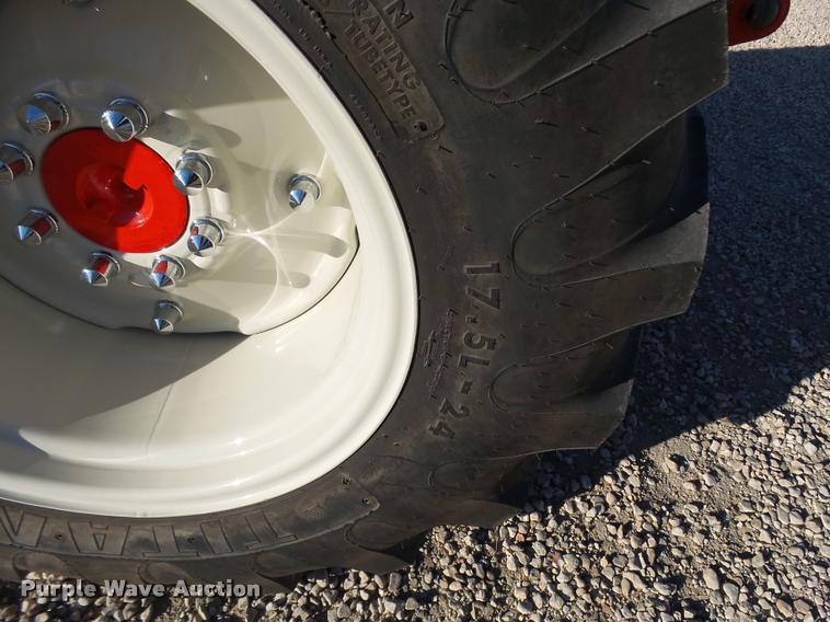 image for item L3289 2010 New Holland Boomer 8N MFWA tractor