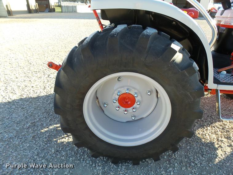 image for item L3289 2010 New Holland Boomer 8N MFWA tractor