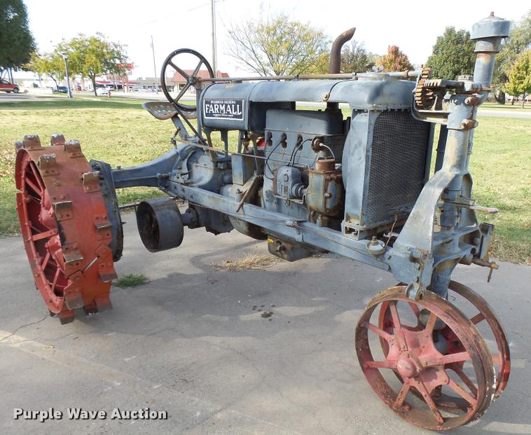 image for item L3372 1927 Farmall Regular tractor