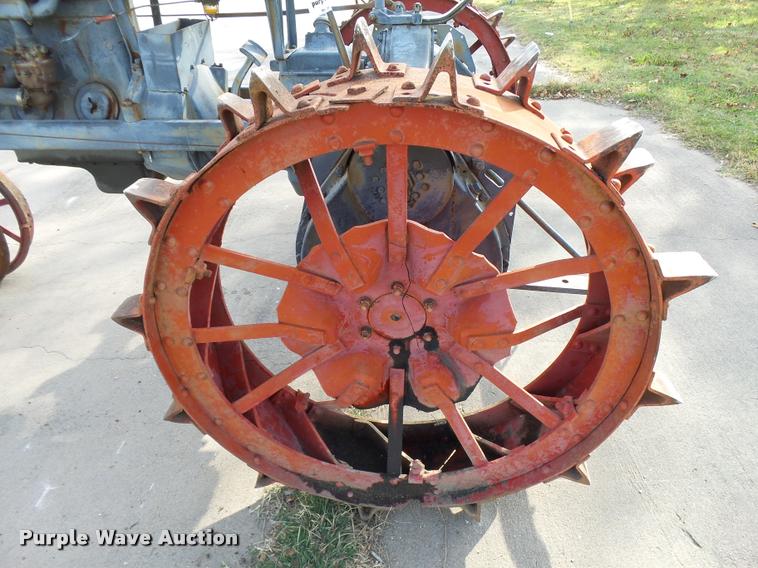 image for item L3372 1927 Farmall Regular tractor