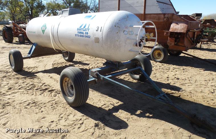 image for item L3482 Anhydrous tank