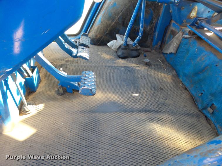image for item L3489 Ford TW-20 tractor