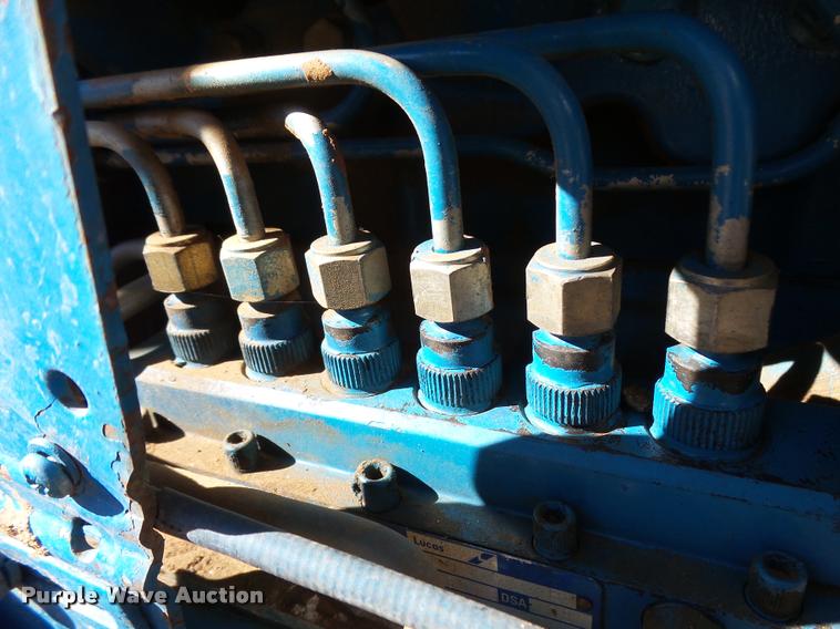 image for item L3489 Ford TW-20 tractor