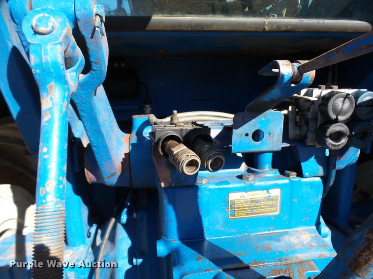 image for item L3489 Ford TW-20 tractor