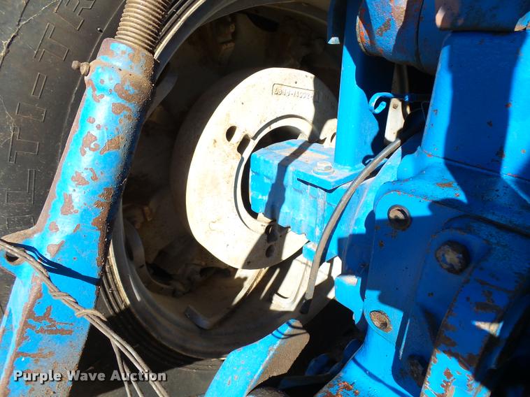 image for item L3489 Ford TW-20 tractor
