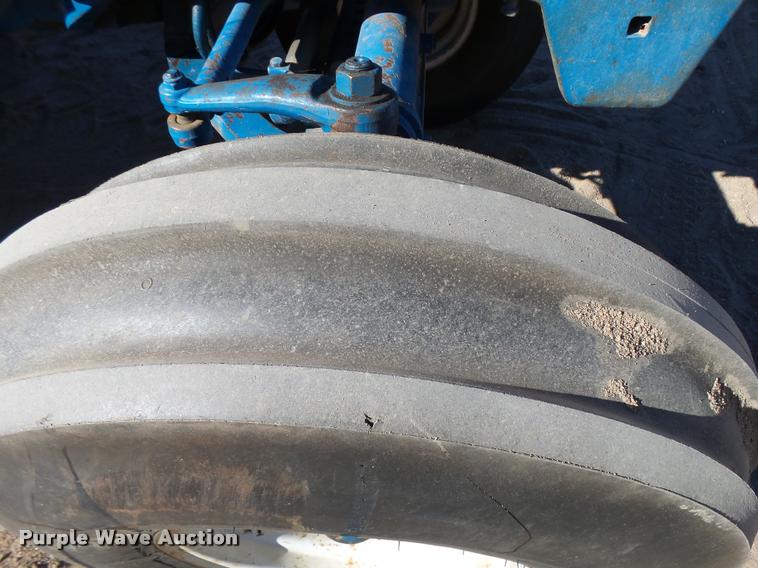 image for item L3489 Ford TW-20 tractor