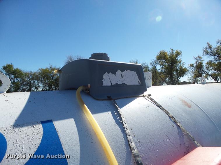 image for item L3491 Anhydrous tank