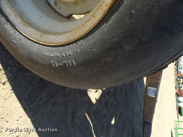 image for item L3491 Anhydrous tank