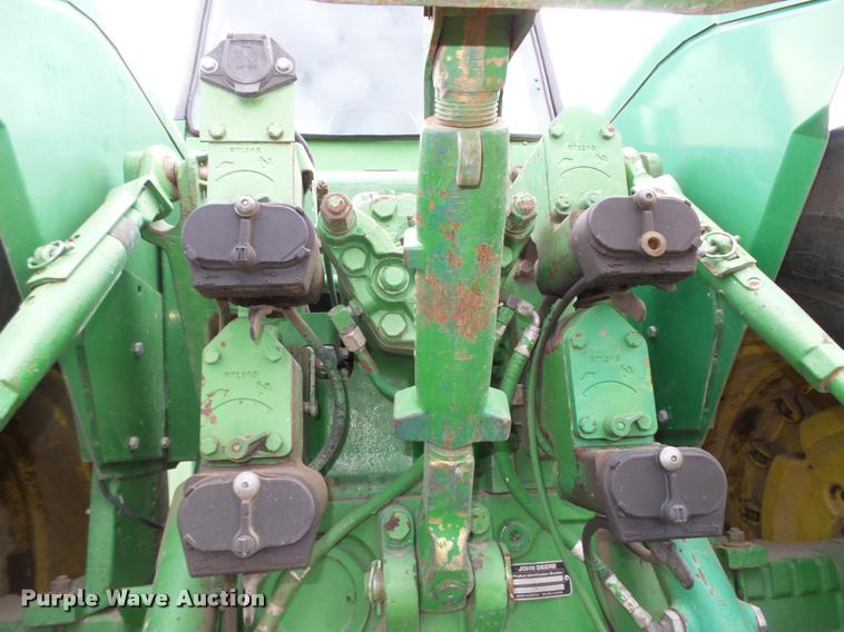 image for item L4101 1982 John Deere 8650 4WD tractor