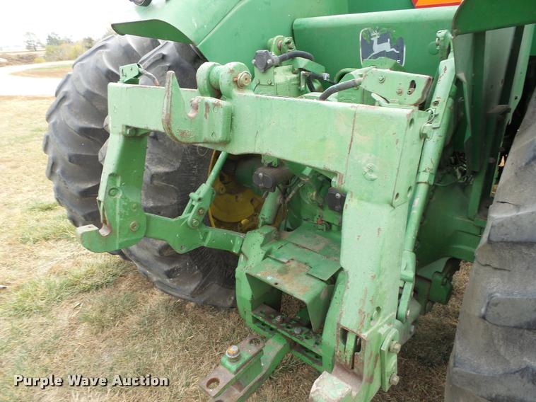 image for item L4101 1982 John Deere 8650 4WD tractor