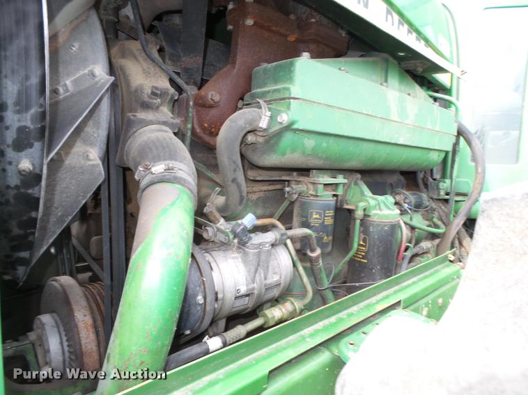 image for item L4101 1982 John Deere 8650 4WD tractor