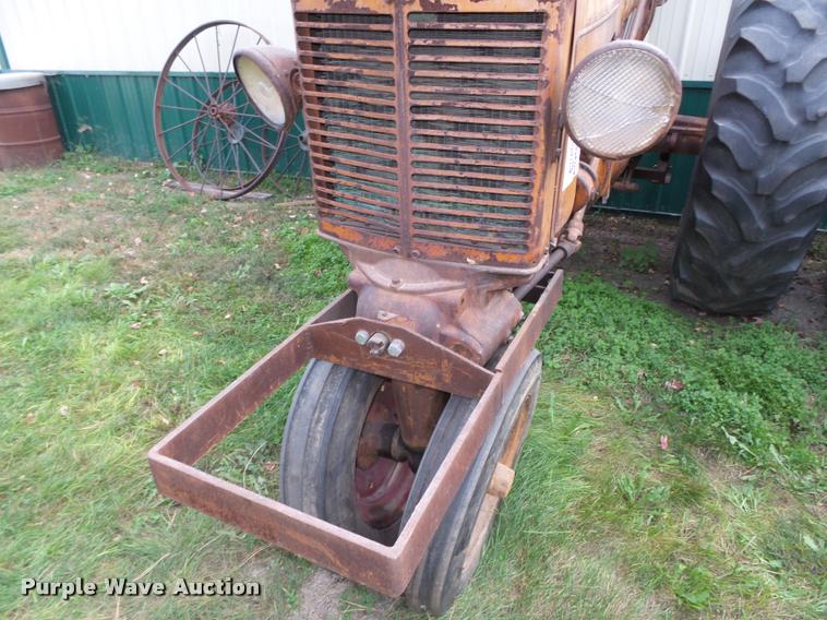 image for item L4106 Minneapolis Moline Z tractor