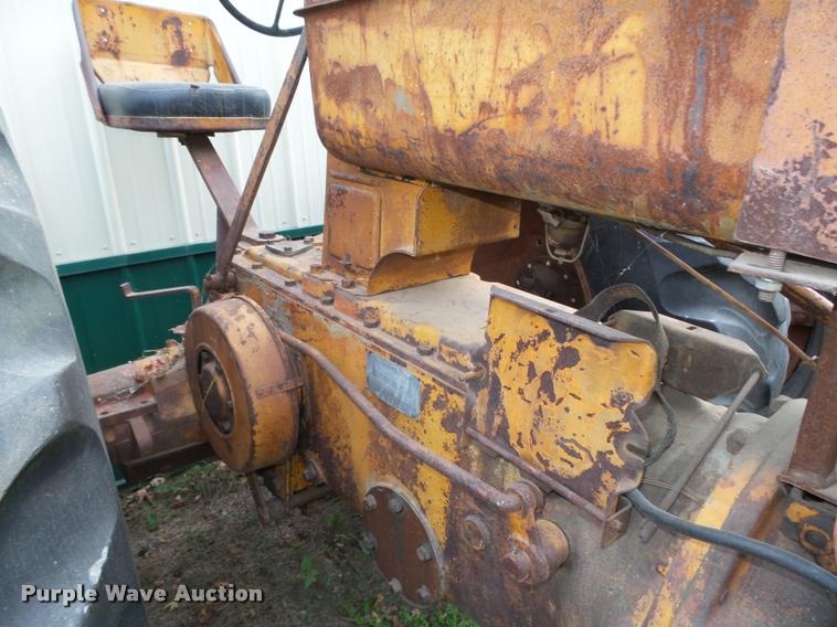 image for item L4106 Minneapolis Moline Z tractor