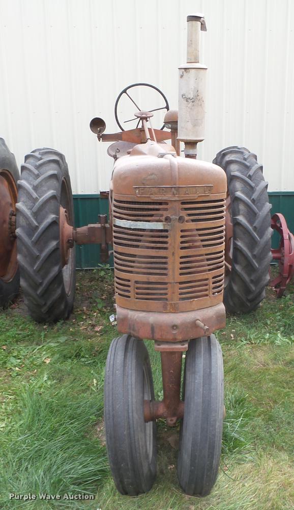 image for item L4107 1943 McCormick-Deering Farmall H WAR tractor