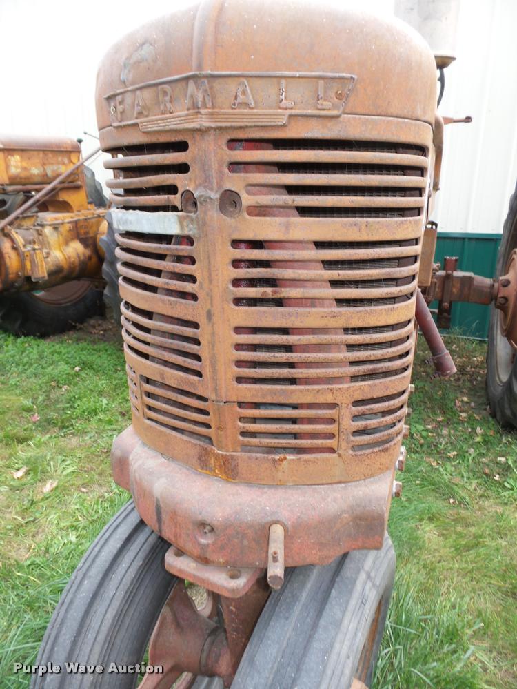 image for item L4107 1943 McCormick-Deering Farmall H WAR tractor