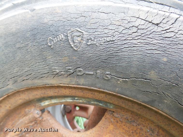 image for item L4107 1943 McCormick-Deering Farmall H WAR tractor