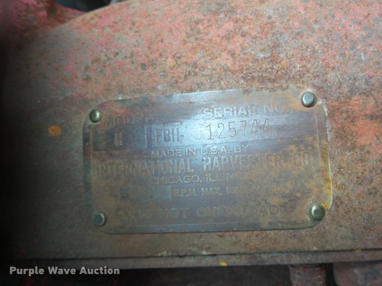 image for item L4107 1943 McCormick-Deering Farmall H WAR tractor