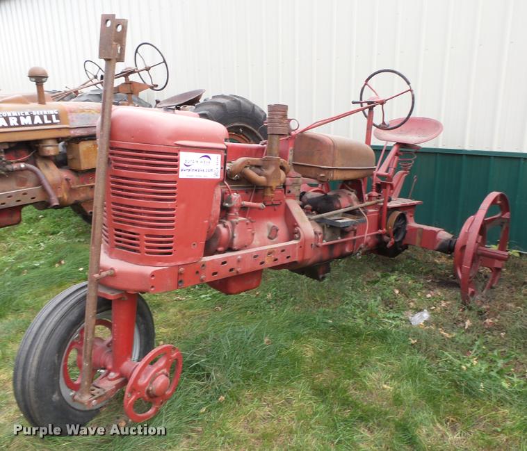 image for item L4108 Farmall H tractor