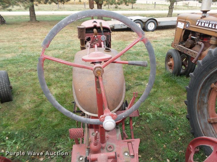 image for item L4108 Farmall H tractor
