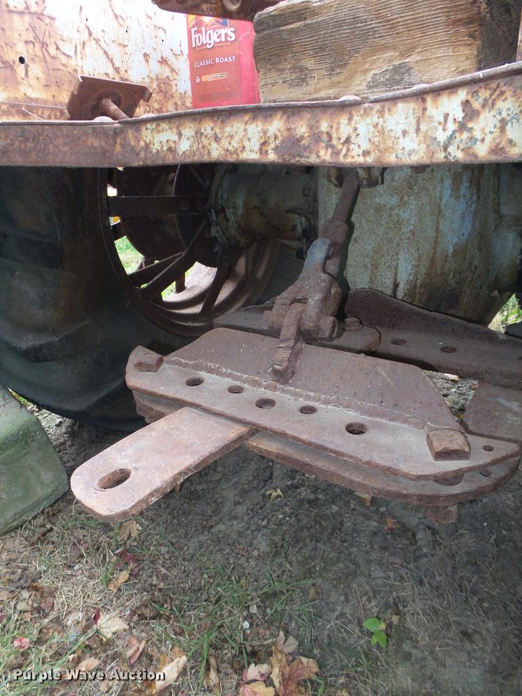 image for item L4109 1928 McCormick-Deering 10-20 tractor