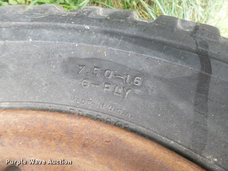 image for item L4109 1928 McCormick-Deering 10-20 tractor