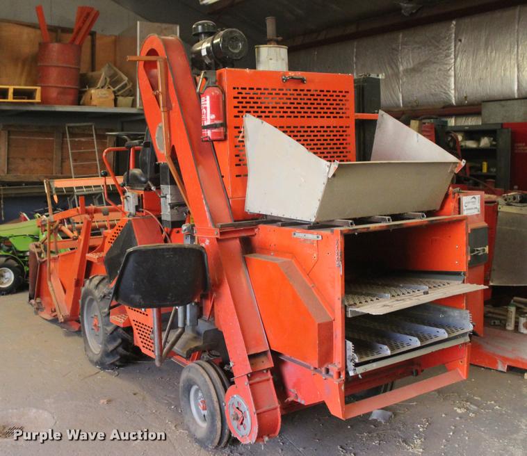 image for item L4864 1993 Hege 125C plot combine