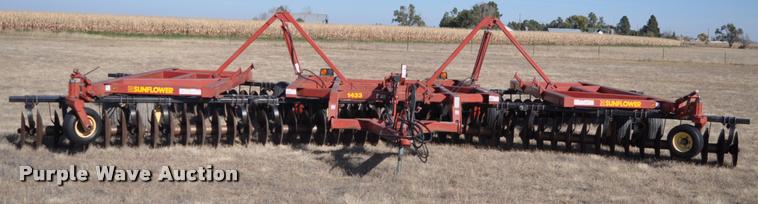 image for item L5003 Sunflower 1433-35 tandem disk