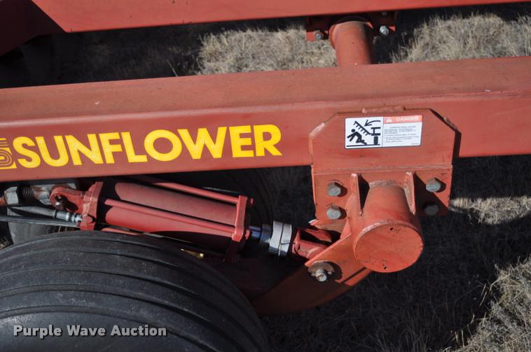 image for item L5003 Sunflower 1433-35 tandem disk