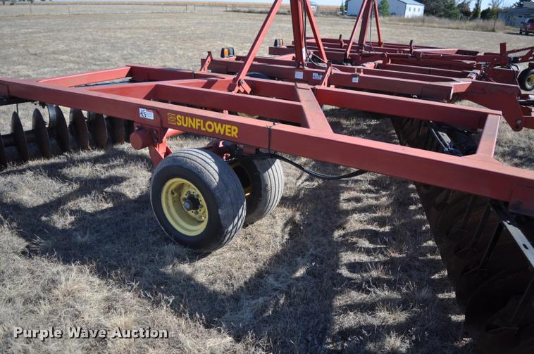 image for item L5003 Sunflower 1433-35 tandem disk