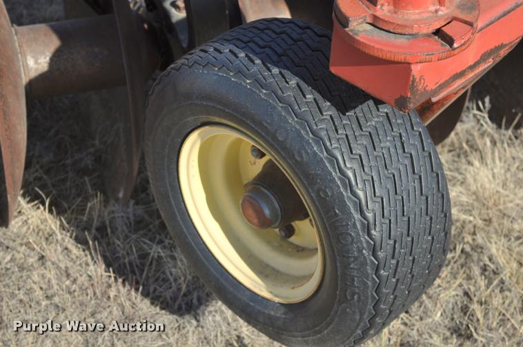 image for item L5003 Sunflower 1433-35 tandem disk