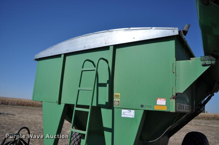 image for item L5007 John Deere 500 grain cart