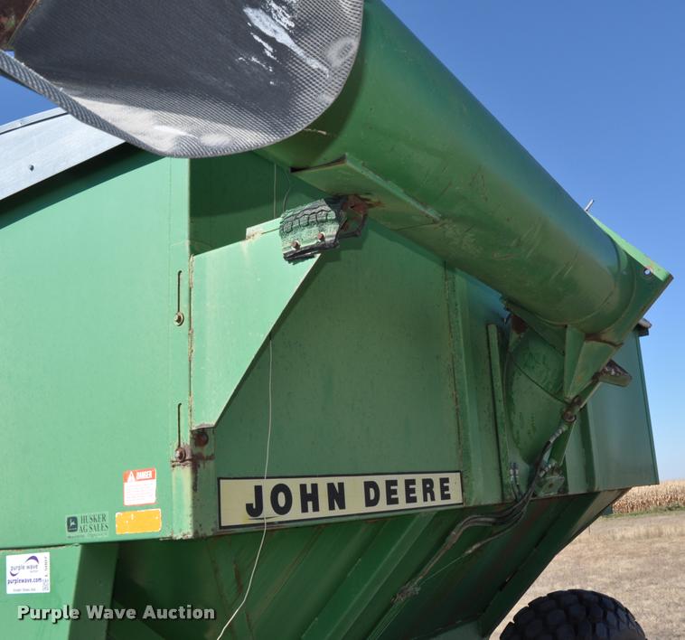 image for item L5007 John Deere 500 grain cart