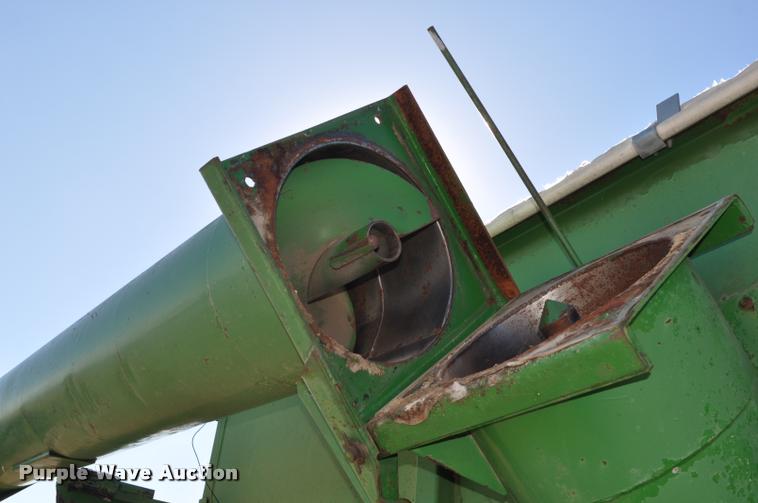 image for item L5007 John Deere 500 grain cart